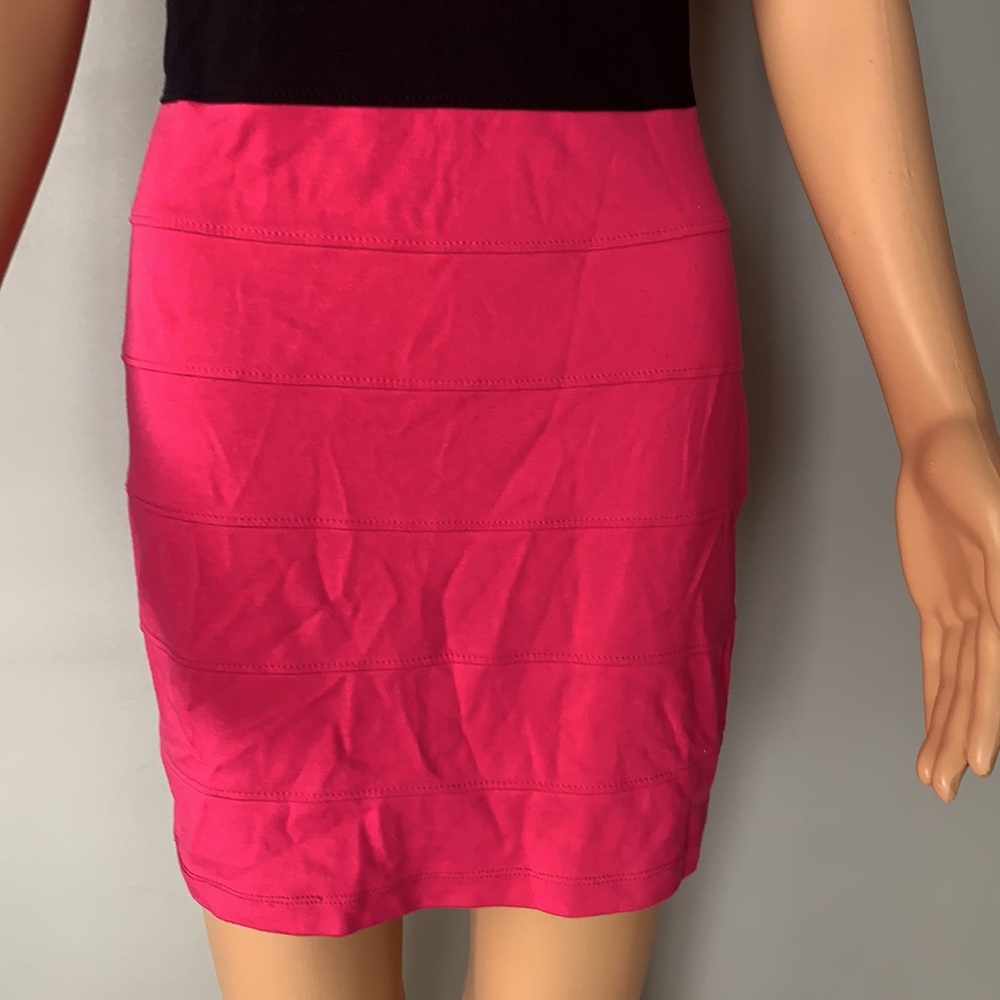Dress - Picture 3 of 7